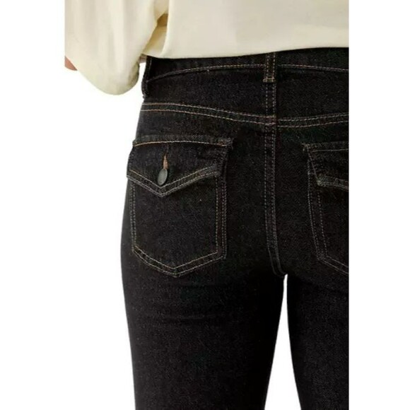 Vanilla Star Women's Back Flap Low-Rise Bootcut Jeans, Size 8 NWT - Picture 5 of 8